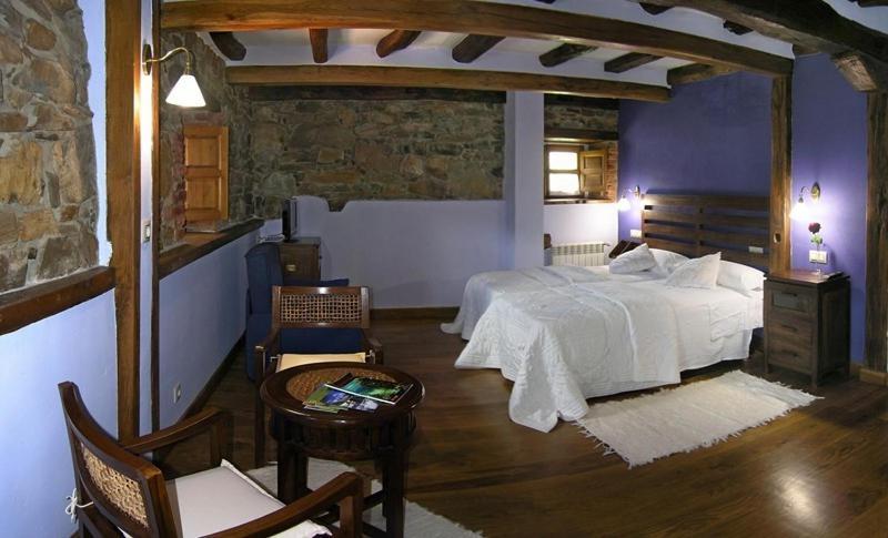 La Casa De Las Arcas Vada Bagian luar foto